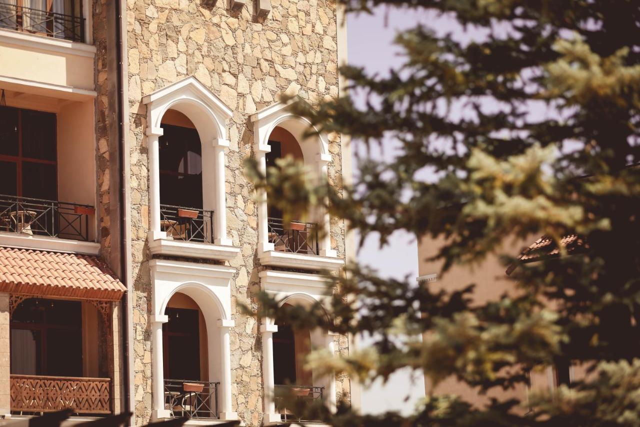 Caucasus Hotel Kasagh エクステリア 写真 The hotel's exterior