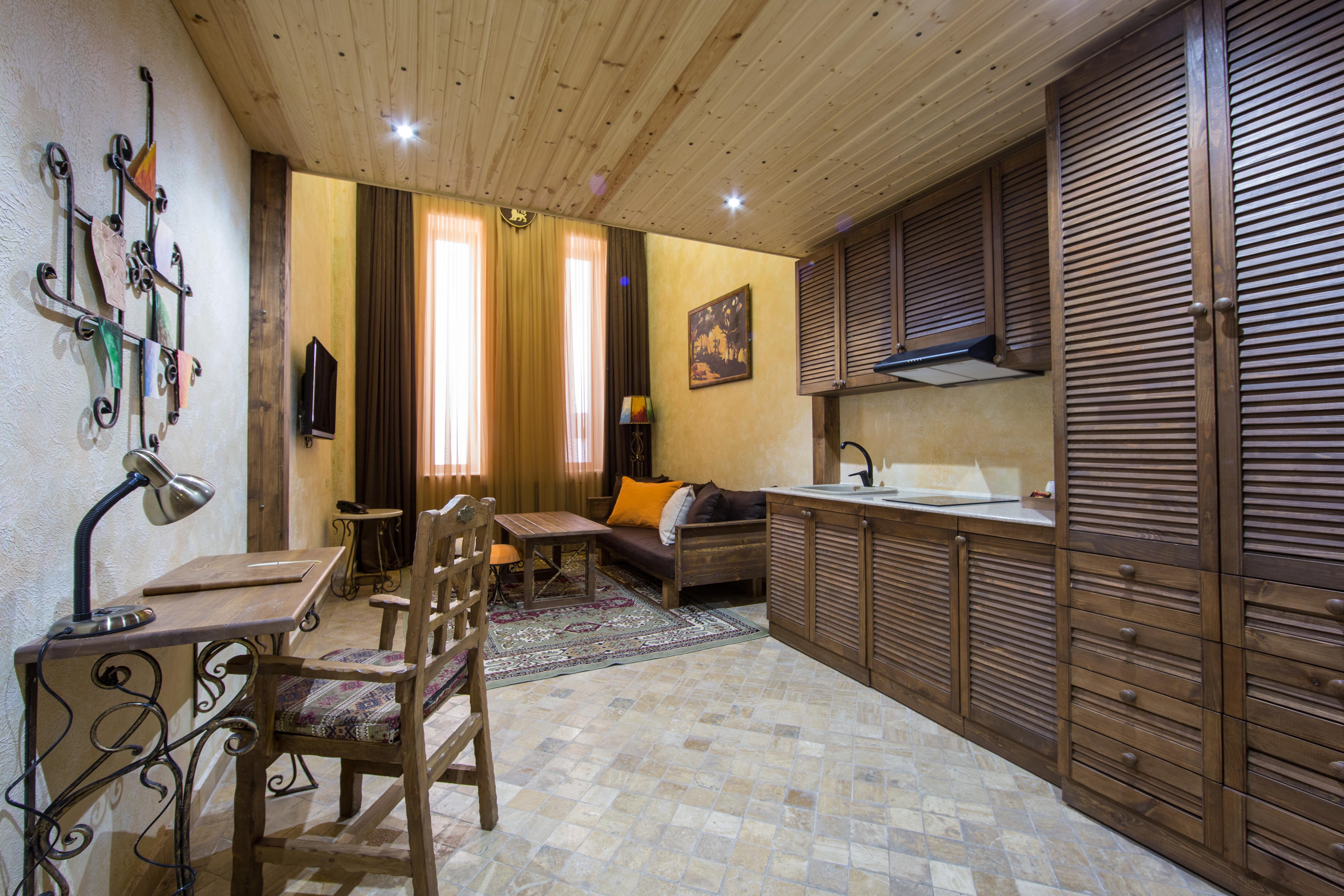 Caucasus Hotel Kasagh エクステリア 写真 A studio apartment