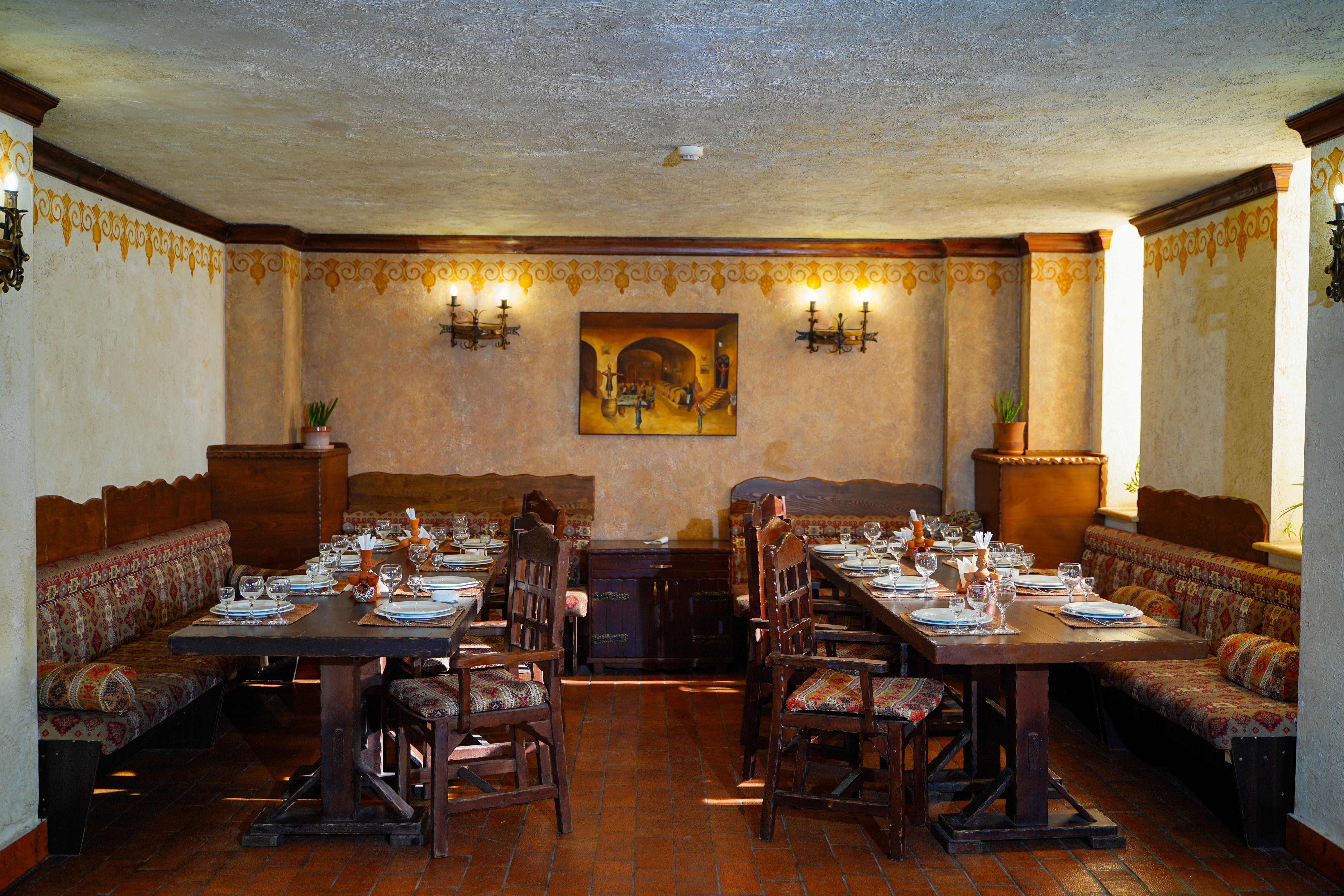 Caucasus Hotel Kasagh エクステリア 写真 Restaurant in the hotel